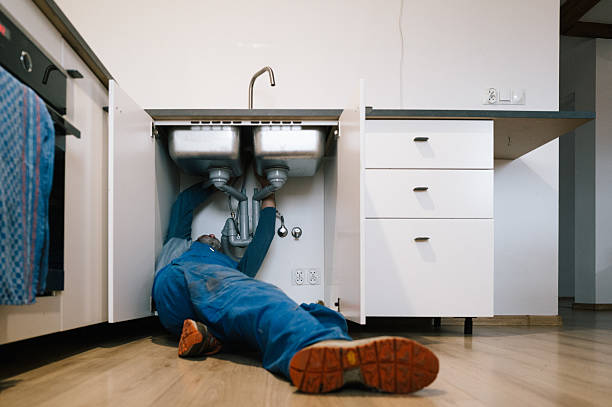 Professional Plumbing technician working in Thompson's Station, TN